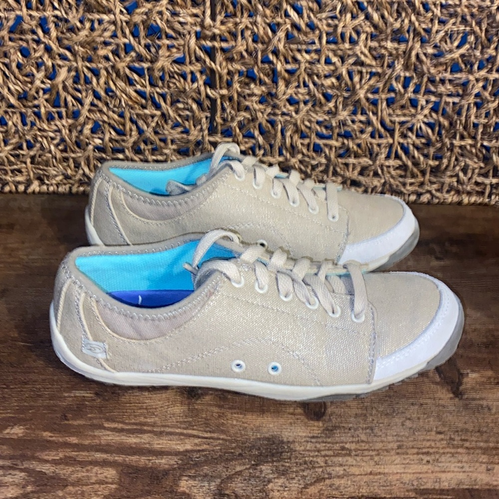 Dr. Scholl’s size 7M advanced comfort series shoes like new tan glittery color